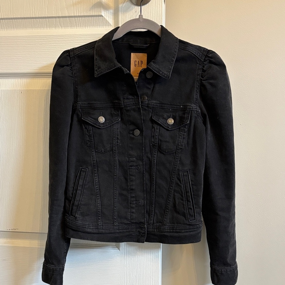 GAP Women's Dark Denim Jacket